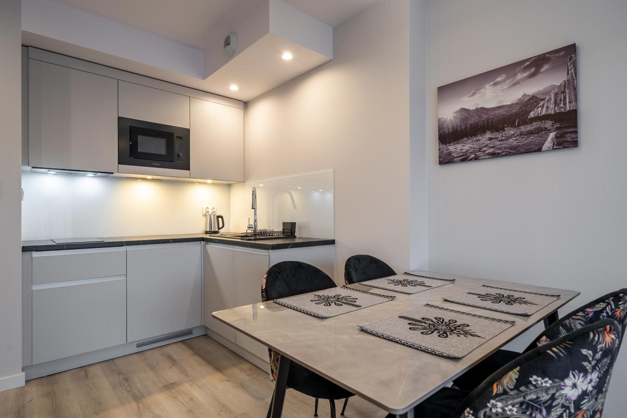 Rentplanet - Zakopianskie Apartment *