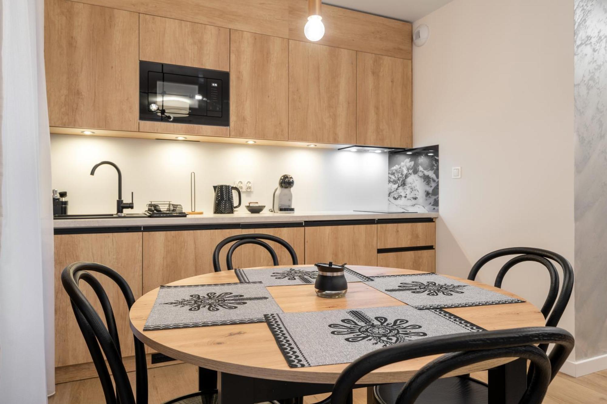 Rentplanet - Zakopianskie Apartment